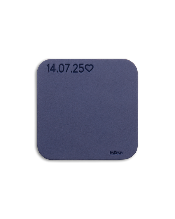 MOKKA square coaster from byRavn in navy blue leather with the date "14.07.25" ♡ engraved