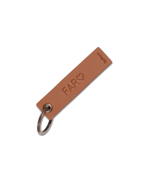SOLO Small leather keyring from byRavn in cognac with the engraving "Far" ♡ and steel key ring