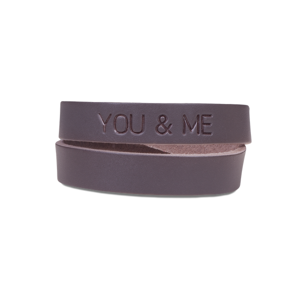 DUO leather bracelet from byRavn in dark brown full-grain leather, double wrap with the engraving "You & me"