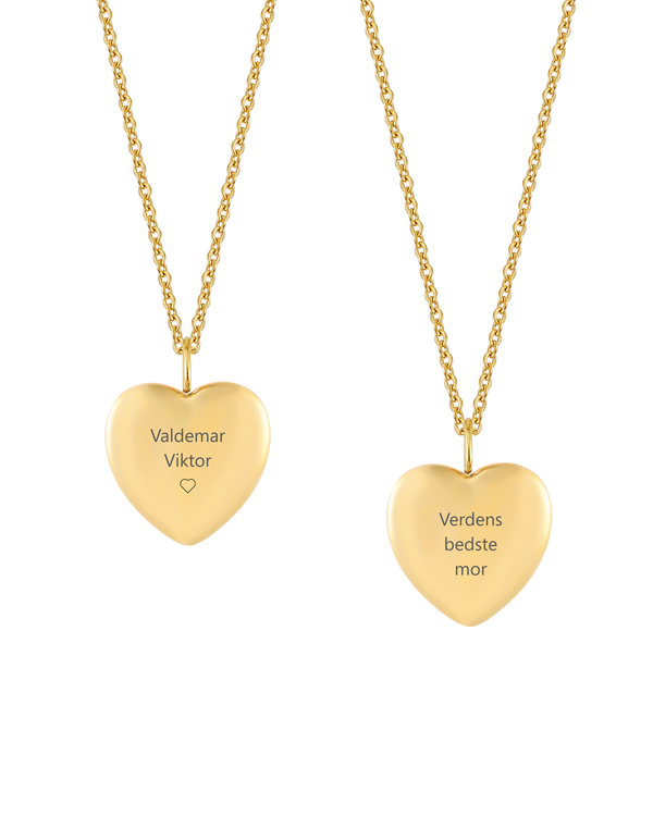 LUV QUOTE necklace from byRavn in gold-plated steel, two heart pendants engraved with "Valdemar Viktor" ♡ and "Verdens bedste mor"