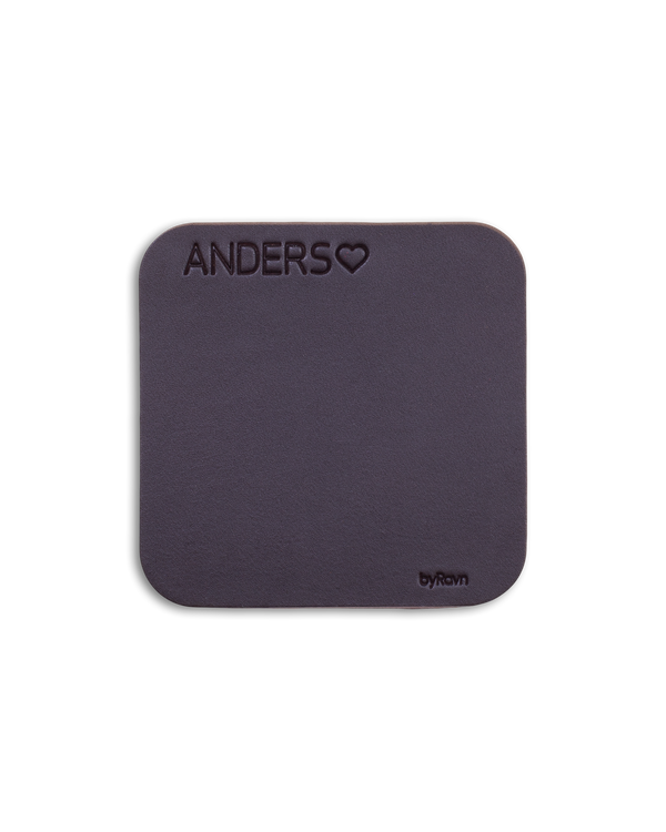 MOKKA square coaster from byRavn in dark brown leather with the name "Anders" ♡ engraved