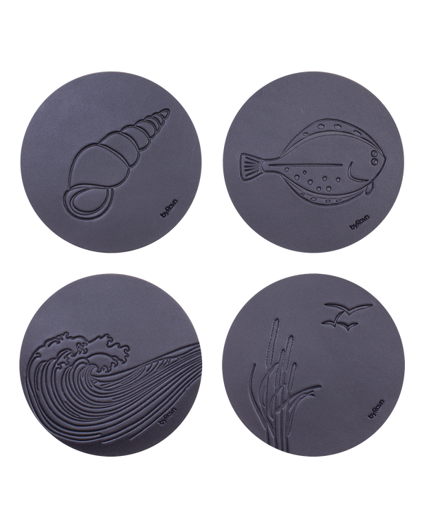 MOKKA summer house leather coasters from byRavn in black, 4 motifs: conch shell, flatfish, wave and marram grass with seagulls