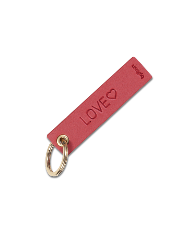 SOLO Small keyring from byRavn in red leather with the engraving "Love" ♡ and gold-coloured brass key ring